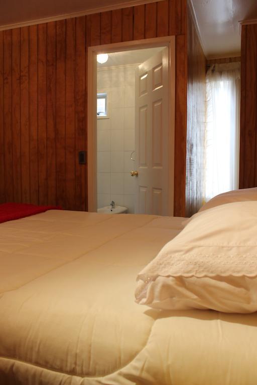 Hotel Yellow Submarine Punta Arenas Zimmer foto